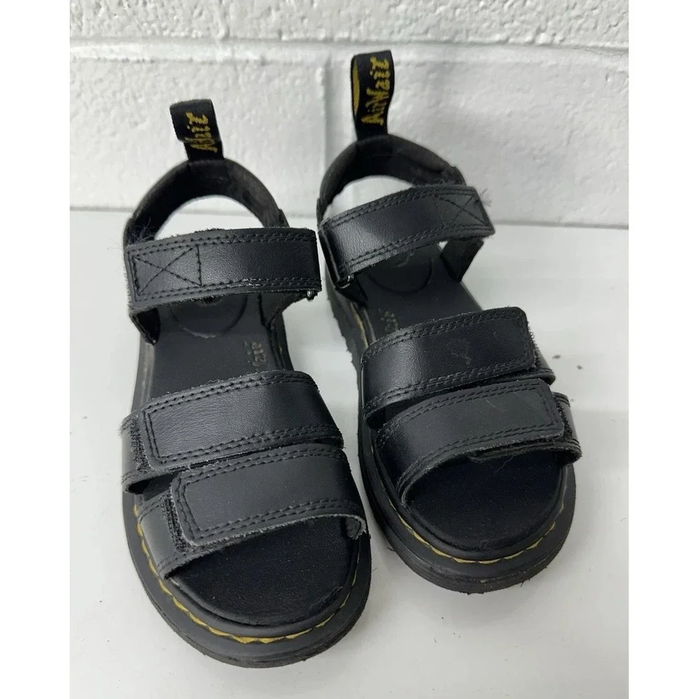 Dr. Martens Klaire‎ J Sandal Black Leather Platform Y2K / Big Kids Size 1